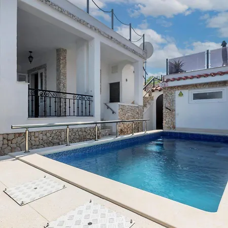 House Iva Apartment
