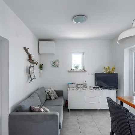 House Iva Apartment *