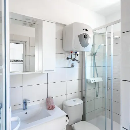Apartment House Iva *