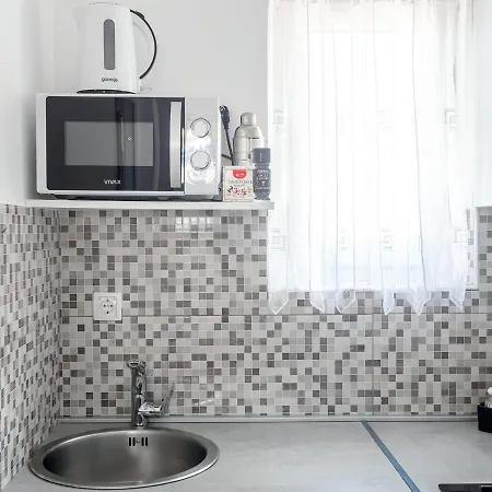 House Iva Apartment
