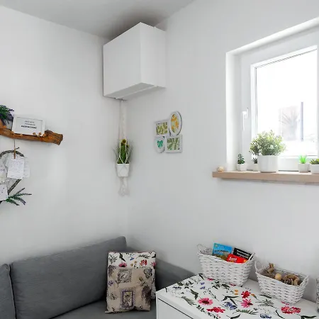 Apartment House Iva Slatine